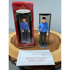 Hallmark Star Trek Dr. Leonard H. "Bones" McCoy Ornament 1997 Collectible Figuri